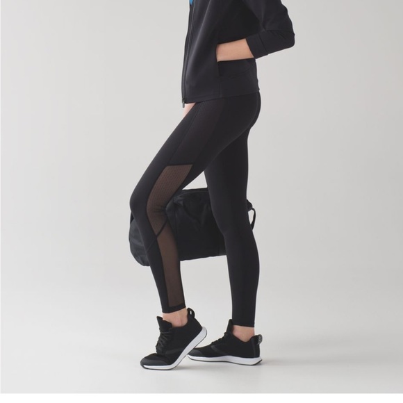 Lululemon Body Con Tight Black High-Waist Mesh Panel Leggings 8 - Picture 1 of 13